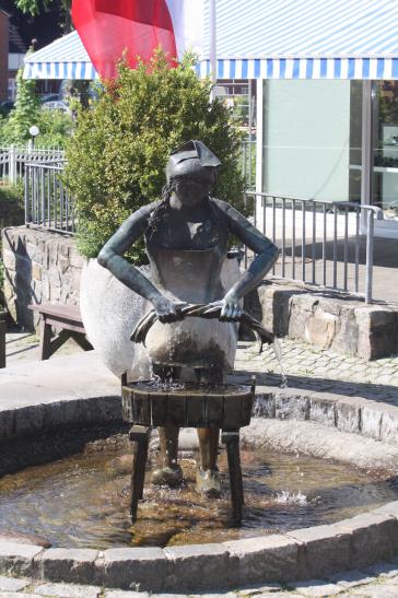 "Wiebke-Kruse-Brunnen", Alfred Schmidt, Bad Bramstedt